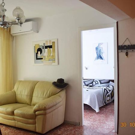 Apartamento En El Centro De Alicante Esterno foto