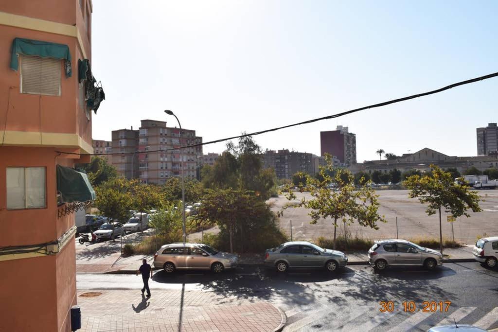 Apartamento En El Centro De Alicante Esterno foto