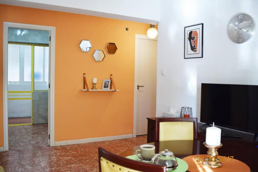 Apartamento En El Centro De Alicante Esterno foto